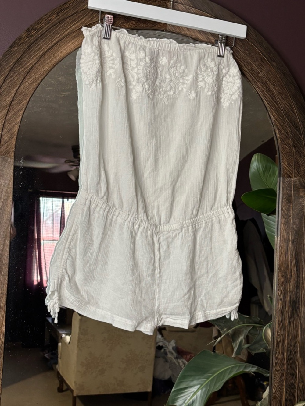 angelic VS white embroidered cotton romper 🕊️☁️